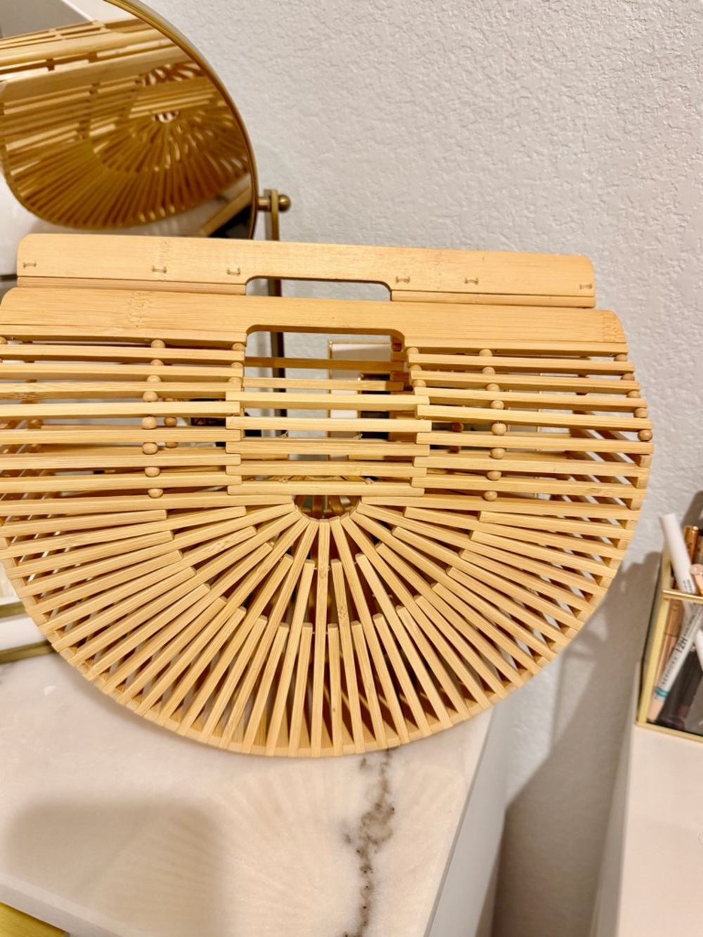 VENUS Bamboo Slatted Tote Bag in Light Natural